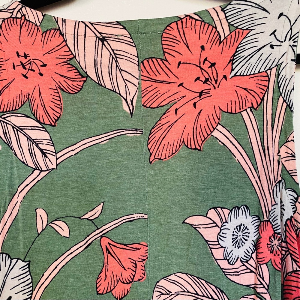 Floral Springtime Dress - Picture 3 of 5